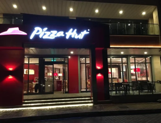 Pizza Hut – Dream City